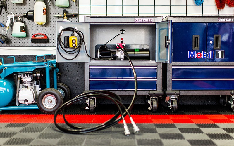 Disconnect power unit and hoses to store away